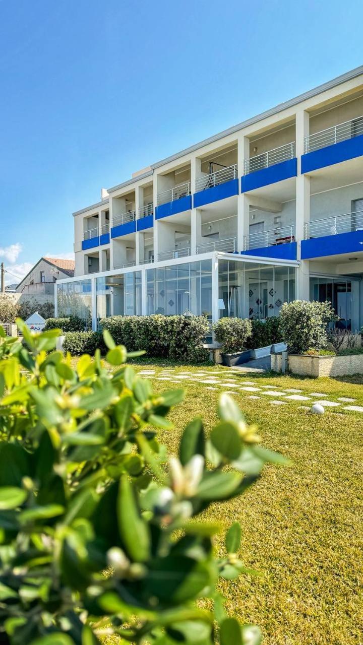 וילאפרנקה טירנה Appartamenti Vacanze Villa Meo מראה חיצוני תמונה