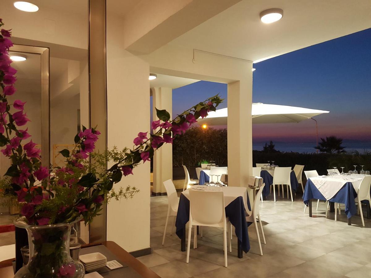 וילאפרנקה טירנה Appartamenti Vacanze Villa Meo מראה חיצוני תמונה